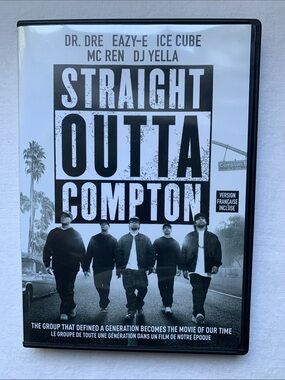 Universal Straight Outta Compton DVD